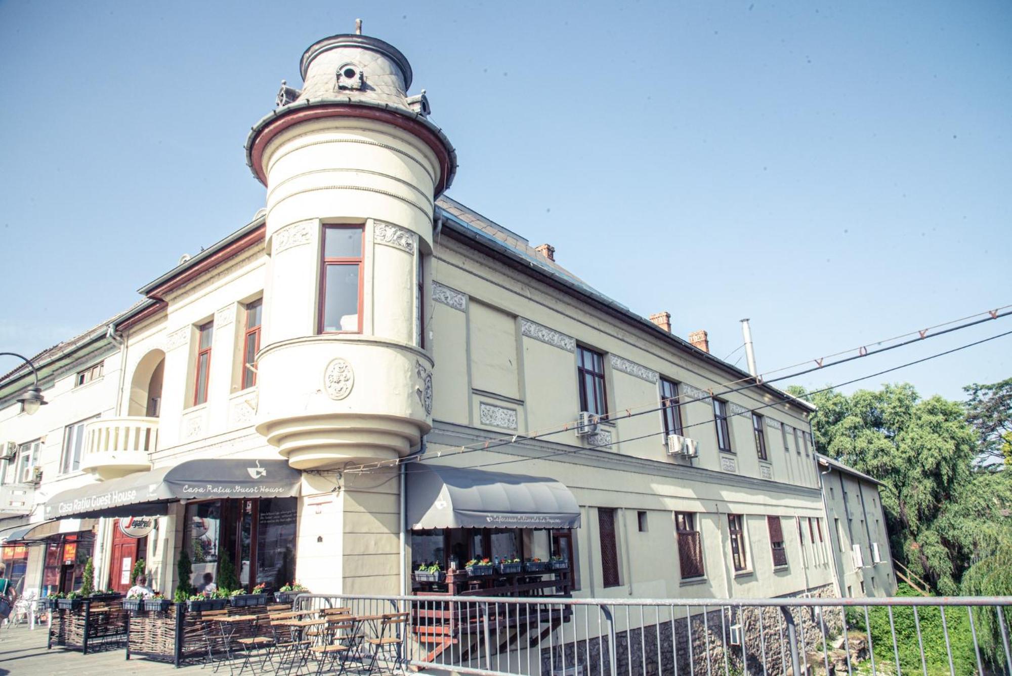 Ratiu House Hotel Турда Екстериор снимка