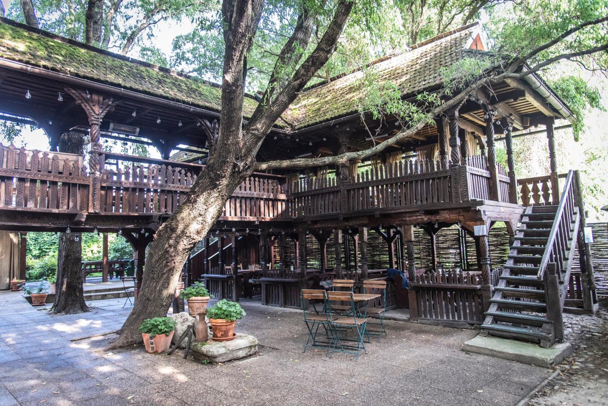 Ratiu House Hotel Турда Екстериор снимка