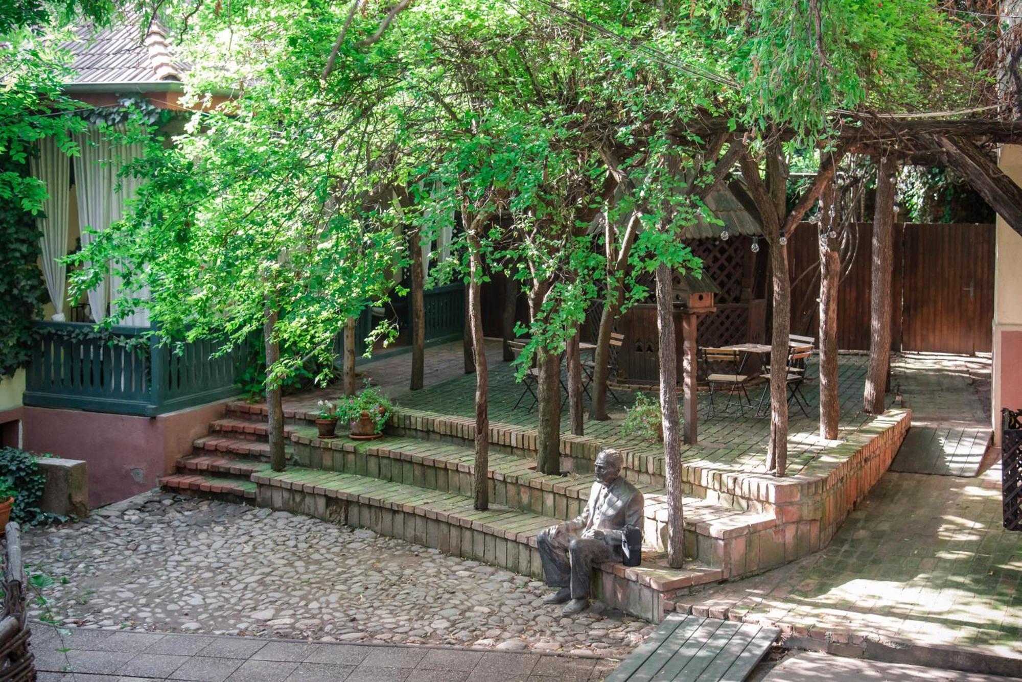 Ratiu House Hotel Турда Екстериор снимка